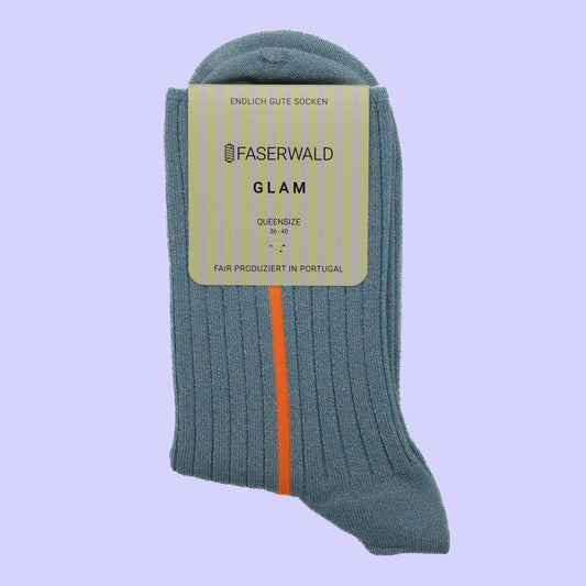 GLAM // Eisblau