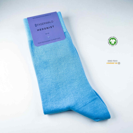 Tragegefühl neu definiert! Erlebe die perfekte Kombination aus Komfort und Nachhaltigkeit. Made in Portugal, based in Hamburg. Baumwollsocken für Damen, Herren und Kinder! Nahtlose Spitzen und verstärkte Belastungszonen.
